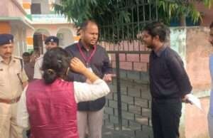 17-पिपरा विधानसभा निर्वाचन क्षेत्र के सामान्य प्रेक्षक पी शिवाकुमार नायडू ने किया निरीक्षण, किया यह मिलान