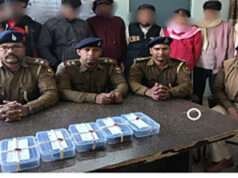 रक्सौल पुलिस की बड़ी कार्रवाई, चोरी की 4 बाइक बरामद, 8 आरोपी गिरफ्तार