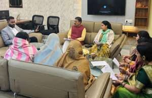 आवारा पशुओं को ले चलेगा विशेष अभियान, मुख्य चौक-चौराहों पर हाई मास्ट लाइट लगाने का निर्णय, नगर निगम की बैठक में कई निर्णय