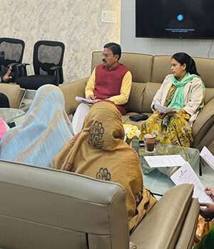 आवारा पशुओं को ले चलेगा विशेष अभियान, मुख्य चौक-चौराहों पर हाई मास्ट लाइट लगाने का निर्णय, नगर निगम की बैठक में कई निर्णय