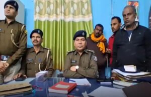 अंतरजिला चोर गिरोह का खुलासा, चोरी गई जेसीबी के साथ तीन गिरफ्तार