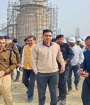 सहस्त्रलिंगम स्थापना से पहले प्रशासन अलर्ट, विराट रामायण परिसर का डीएम-एसपी ने किया निरीक्षण