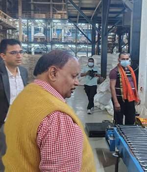 डीएम व एसपी ने किया मोतिहारी के औद्योगिक इकाइयों का भ्रमण, दिये ये निर्देश