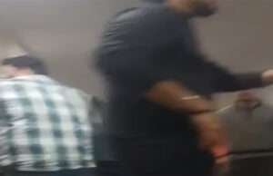 बेतिया के GMCH में इलाज के नाम पर गुंडागर्दी,सवाल पूछते ही भड़का डॉक्टर, मरीज के परिजन की कर दी पिटाई