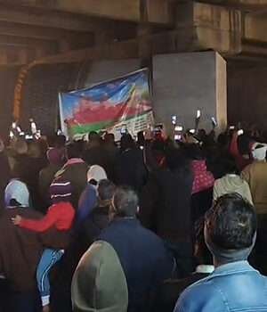 विश्व का सबसे बड़ा शिवलिंग और आस्था की हिलोरेंः डुमरिया घाट ओवरब्रिज के नीचे उमड़ी श्रद्धालुओं की अपार भीड़, गूंजा हर-हर महादेव