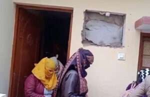 यूपी में महिला आईएएस के घर में चल रहा था सेक्स रैकेट, 4 युवक संग 5 युवतियां धराईं