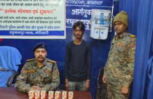 मोतिहारी में वाहन चेकिंग के दौरान देसी पिस्तौल व कारतूस के साथ बदमाश को दबोचा गया