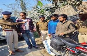 गोविंदगंज पुलिस की बड़ी कार्रवाई, 15.8 किलो गांजे के साथ दो तस्कर गिरफ्तार