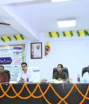 उर्दू भाषी विद्यार्थी प्रोत्साहन योजना के तहत जिलास्तरीय वाद-विवाद प्रतियोगिता आयोजित