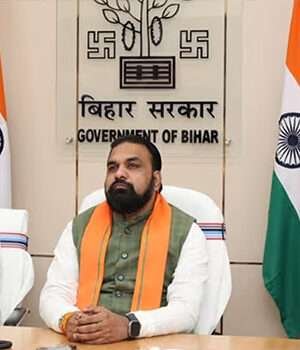 सम्राट कैबिनेट की बैठक में 22 एजेंडों पर मुहर, इन जिलों में भूमि क्रय-विक्रय पर रोक, पुलिस दीदी के लिए स्कूटी