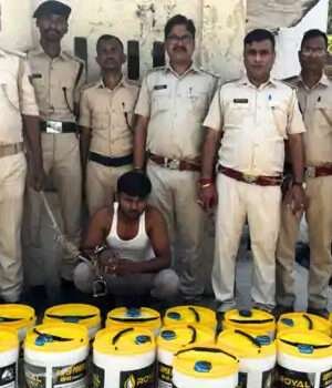 मोतिहारी में जहरीली शराब का कहर, एक की मौत, दो बीमार, अब एक्शन में आई पुलिस